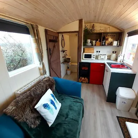 The Feathers Shepherds Hut